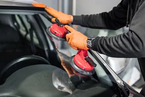 Auto Glass Repair Encino CA Certified Windshield Repair and Replacement Services with Quick Service Auto Glass